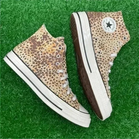 Converse Chuck 70 Hi - Picture 2 of 7